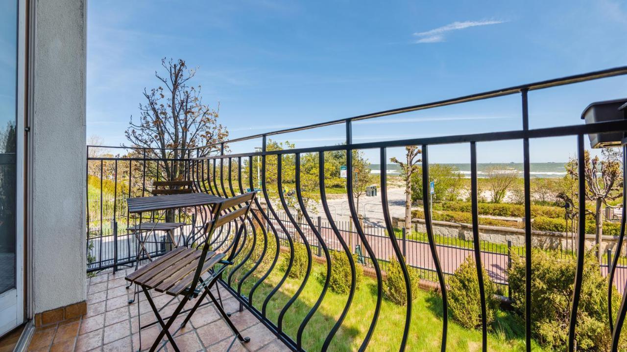 Apartamenty Sun & Snow Traugutta Plaza Sopot Exteriör bild